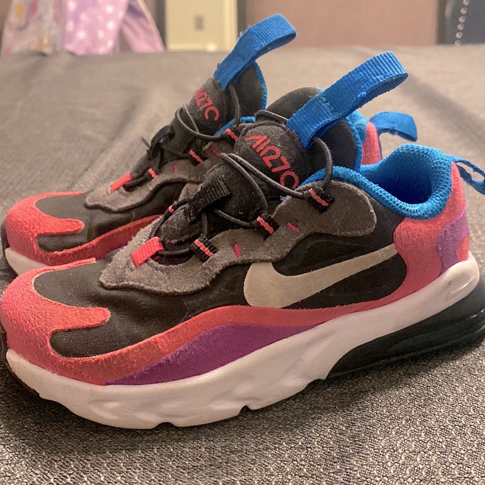 Girls 9c Nike sneakers